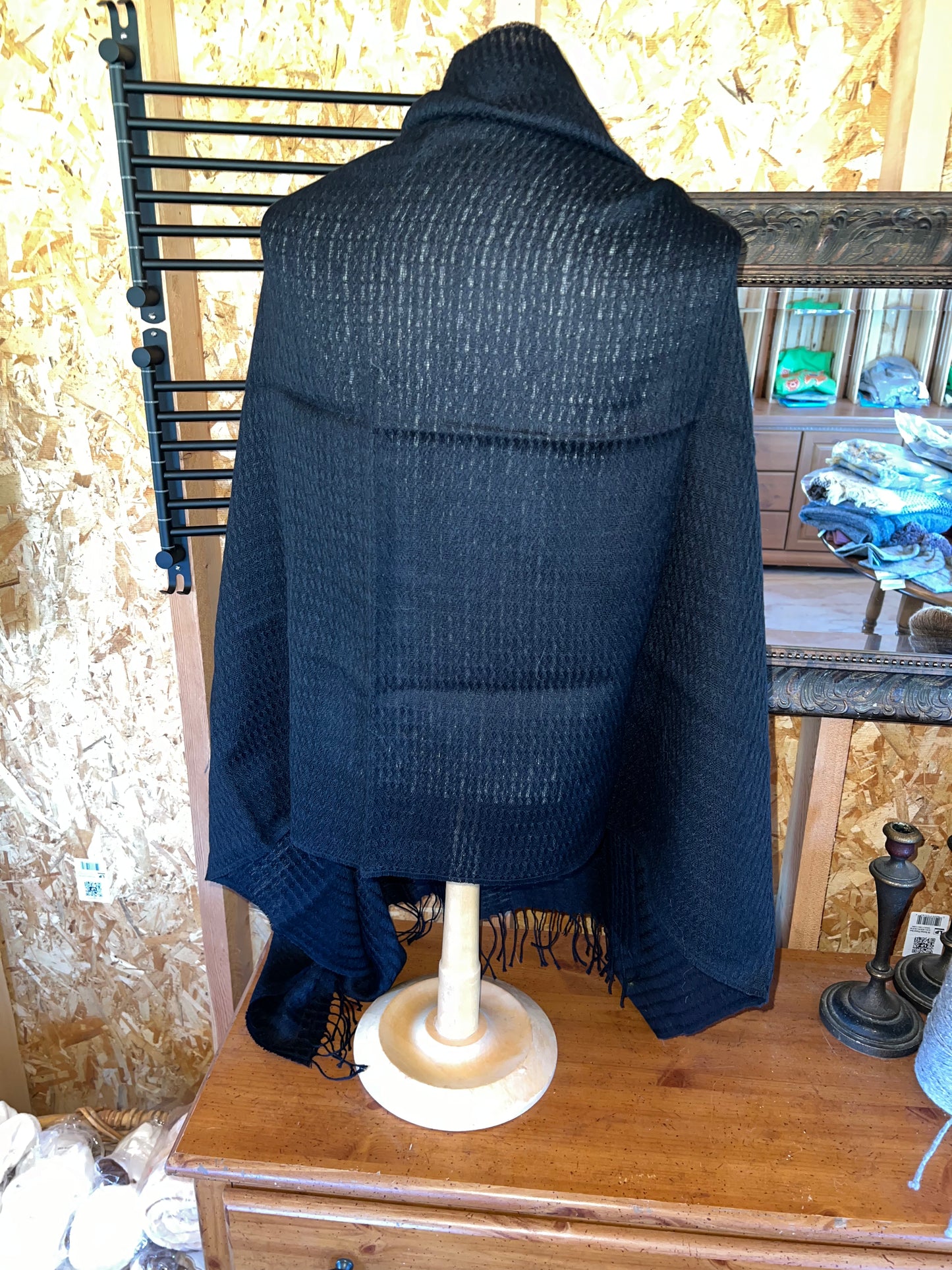 Shawl-Fine, Black Textured