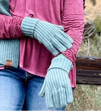 Ribbed Pacarino™ Mid-Length Gloves